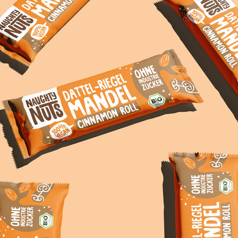 BIO Date bar almond cinnamon roll